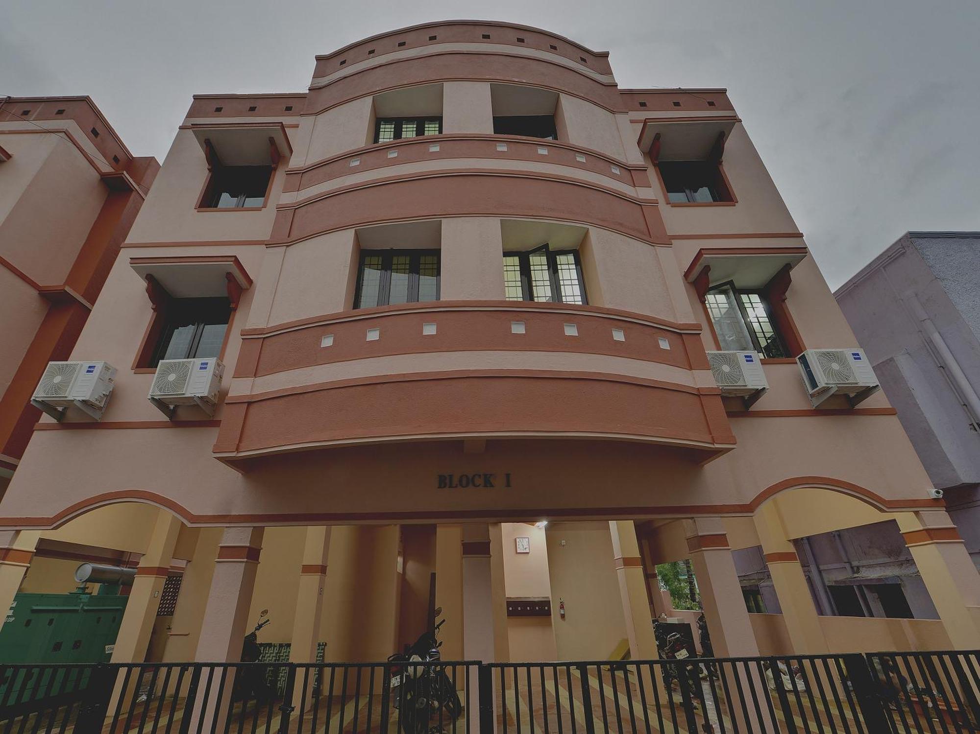 Hotel O Home G-Cloud Near Thirumangalam Metro Station Ченнаи Экстерьер фото